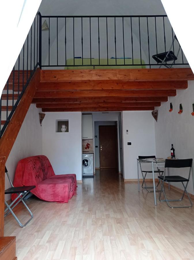 Appartement L'Entresol Libertà à Bari Extérieur photo