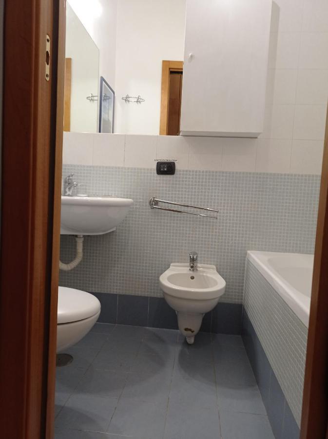 Appartement L'Entresol Libertà à Bari Extérieur photo